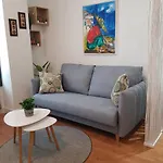 Estudio Ideal 2 En Vigo Para Vacaciones Y Trabajo