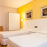 Hotel Sercotel Tres Luces