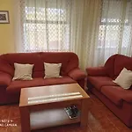 Acogedor Y Luminoso Piso Céntrico