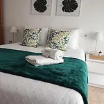 Carrerahouses Antela