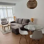 Apartamento En Vigo Zona Plaza America