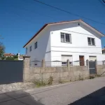 Preciosa Casa Cerca De La Playa De Samil