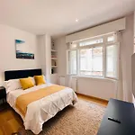 Vaibar Apartaments En El Centro De Vigo Entorno Plaza De Compostela