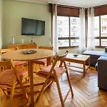 Apartamento Centro De Vigo Con Paking Gratuito