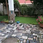 Planta Baja De Casa Con Patio