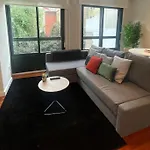 Premium La Farola Vigo Ybh12