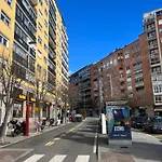 Habitacion Privada En Vigo, Cerca Del Parque Castrelos, A 5Min De La Playa, Apartamento Compartido