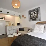 Le Studio. Unico, Acogedor Y En El Centro De Vigo.