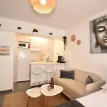 Le Studio. Unico, Acogedor Y En El Centro De Vigo.
