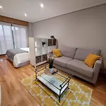 Estudio Centrico Con Garaje Y Vistas Al Mar.