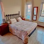 Samil Apartment, primera línea de playa con Wifi y Garaje