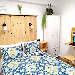 Tranquilo Apartamento Con Parking Gratis Vigilado 24H