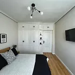Amplio, Comodo Y Estiloso Apartamento
