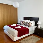 Carrerahouses Red