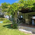 Exclusiva Casa Con Piscina En La Mejor Zona De Vigo