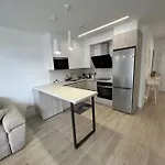Seaview 2 - Sunset Suite Experience