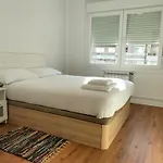 Encantador Piso De 3 Dormitorios En Vigo