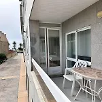 Apartamento En La Playa De Samil