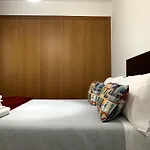 Vigo Center Rooms