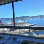 Impresionantes Vistas En El Centro De Vigo