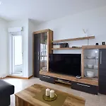 Apartamento En Playa De Samil