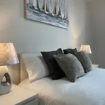 Centro Rua Das Ostras 4Pax Apartamento Completo