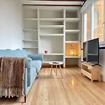 Great Apartment In The Center