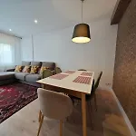 Tomas Paredes, Vigo, 3 Habitaciones