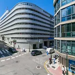Luminoso Y Acogedor En Vigo By Cabana Rentals