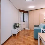 Centrico Y Acogedor En Vigo By Cabana Rentals