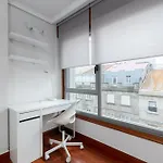 Estudio Moderno Con Parking By Cabana Rentals