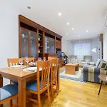 Encantador Piso Con Parking By Cabana Rentals