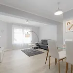 Luminoso Y Moderno En Vigo By Cabana Rentals