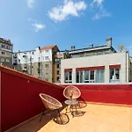 Adorable Atico Con Vistas By Cabana Rentals