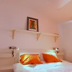 El Apartamento De La Anfitriona