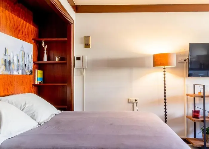 Premium Suite, Puerta Del Sol