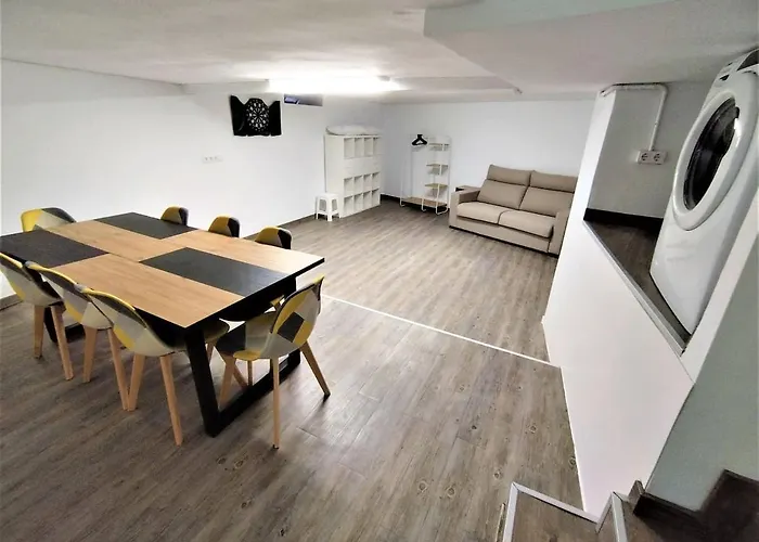 Singular Triplex En Zona Centrica