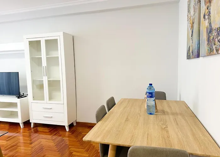Piso En El Centro De Vigo 2 Dormitorios Brasil