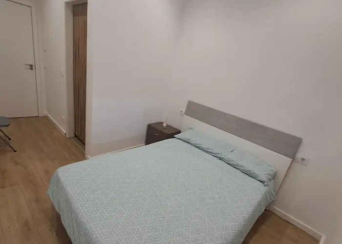 Habitacion H-2 2º Dcha Vistas
