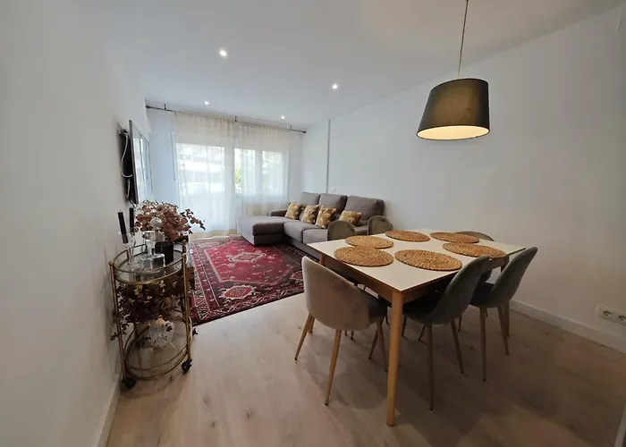 Tomas Paredes, Vigo, 3 Habitaciones