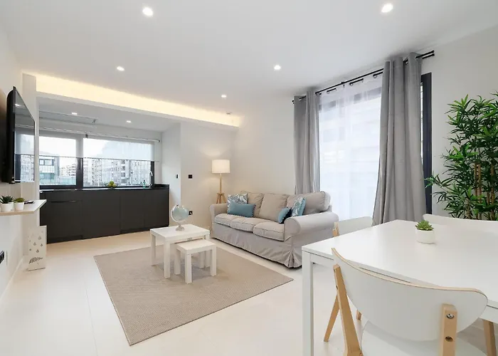 Elegante Y Luminoso En Vigo - Apto 4 By Cabana Rentals