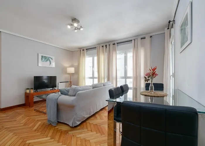 Acogedor Centrico En Vigo By Cabana Rentals