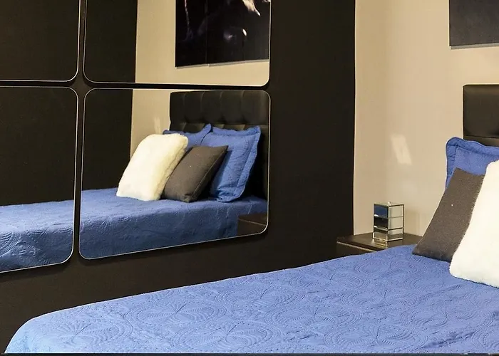 Estrella Suites
