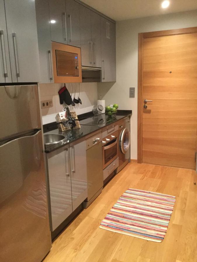 Contemporaneo Y Centrico Apartamento
