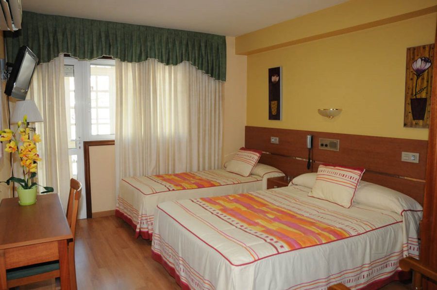 Hotel Canaima 2*