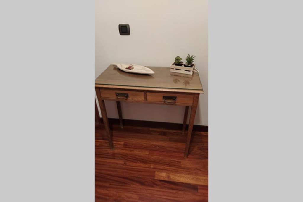 Completo Con Parking Privado Y Wifi En San Roque Apartment
