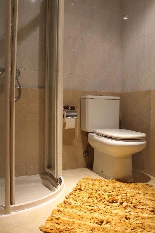 Duplex Amplio,parking Wifi, 2 Terrazas, Bien Conectado Con Playas, Zona Segura *