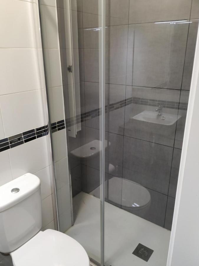 Apartamento Traviesas Próximo A La Playa Fácil Aparcamiento. 8 Huespedes. *