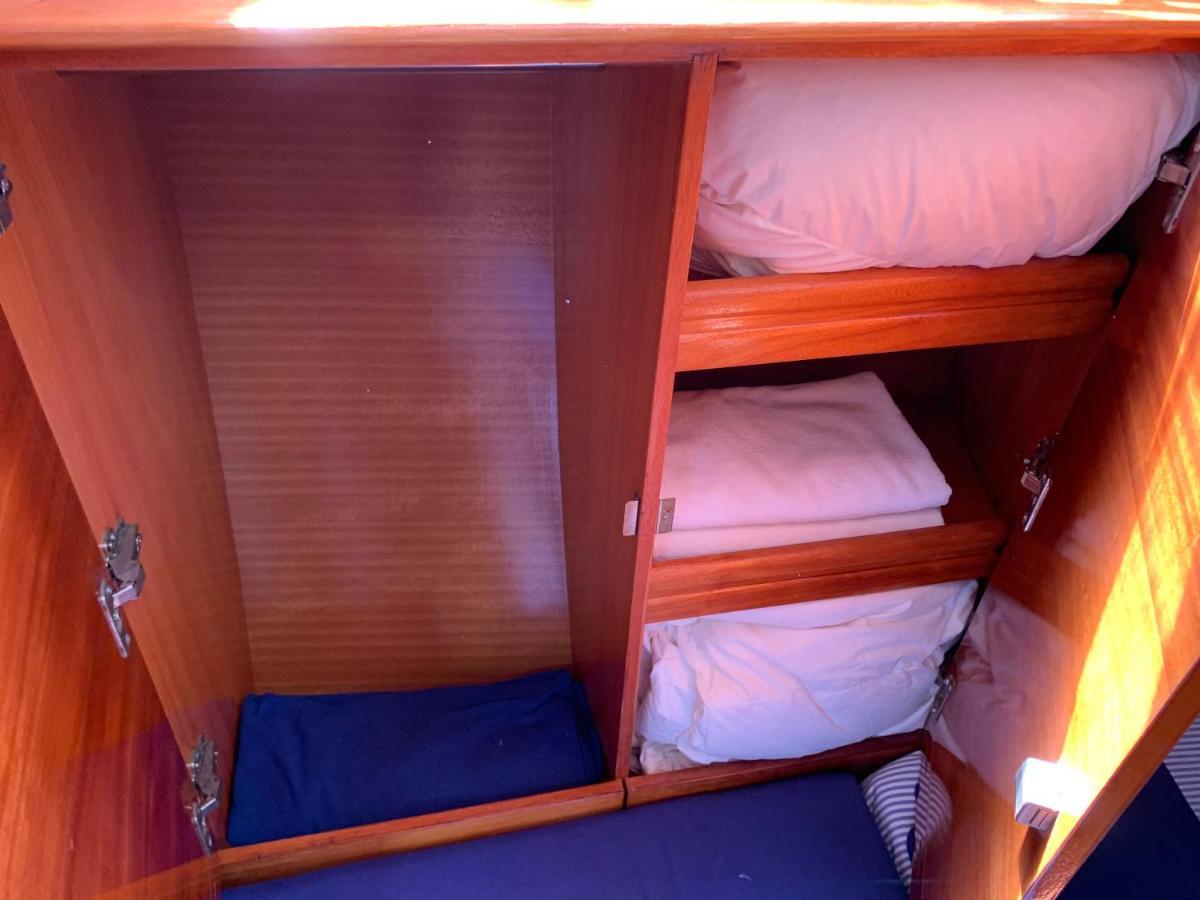 Hotel en barco Barco Puravida *