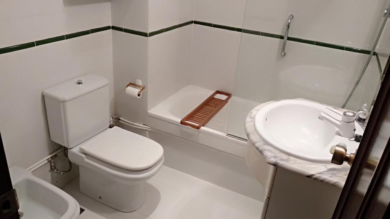 Vivienda 3 Dormitorios Zona Balaídos-pza. América Apartamento *